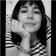 Laureata in legge diploma di maturita' classica